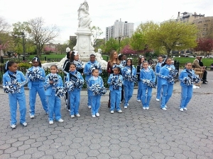Bronx Knights Cheer