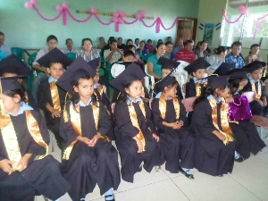 2014 Bilingual School Graduation