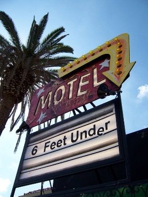 Join the Motel crew!