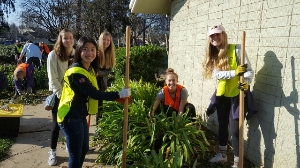 Volunteers Make A Difference In City Parks!