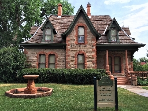 The 1879 Avery House