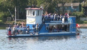 Delaware River SPLASH Boat