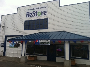 Newport ReStore on Hwy 20