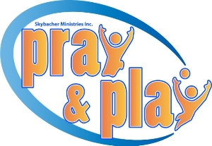 Pray & Play Logo