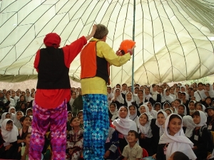 Entertaining children in Afghanistan
