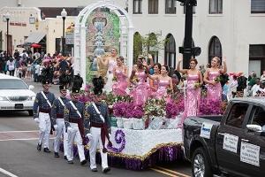 2015 Azalea Festival Parade Float