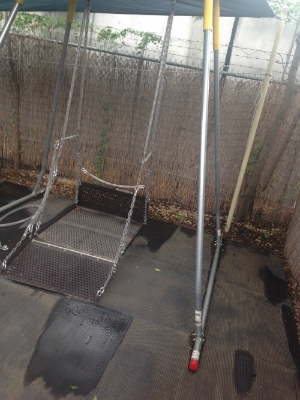 help move this swing
